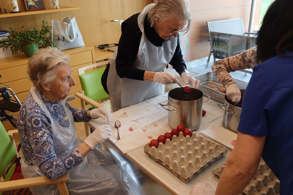 Vorbereitungen für das Osterfest