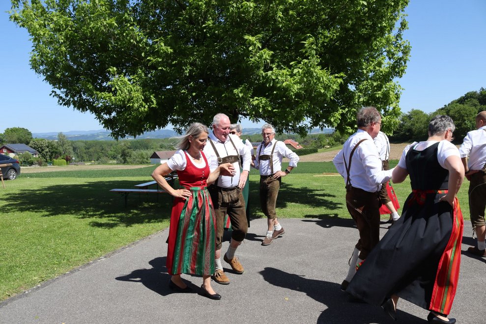 Unser Maibaum steht!