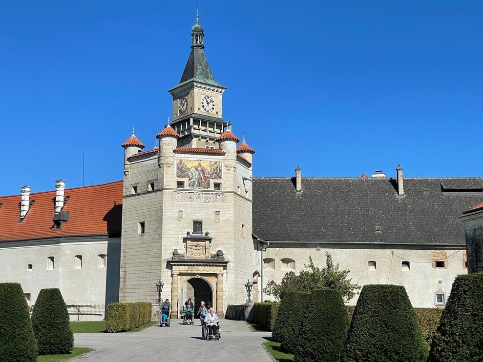 Festmesse im Habsburg-Schloss