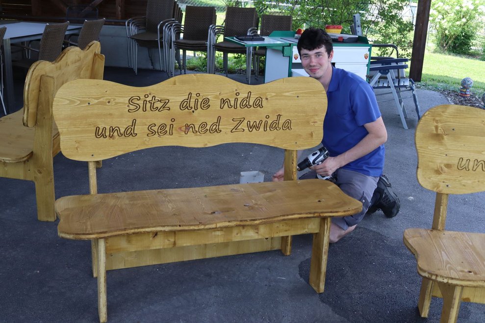 Gartenbänke selber bauen