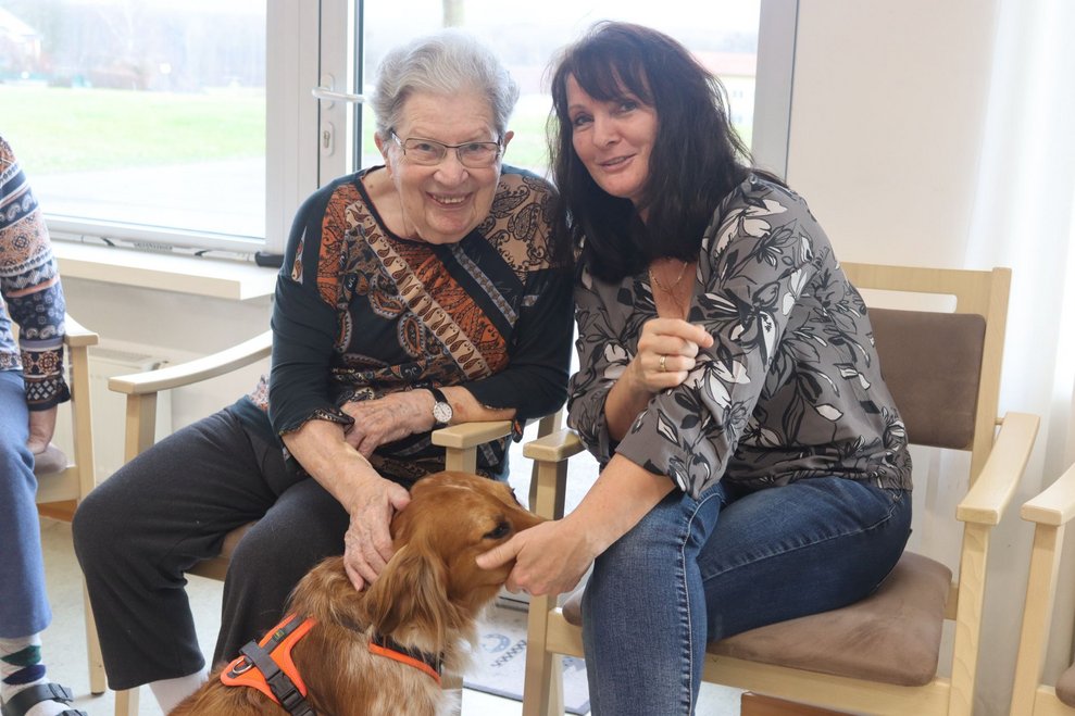 Hundetherapie mit Lucy