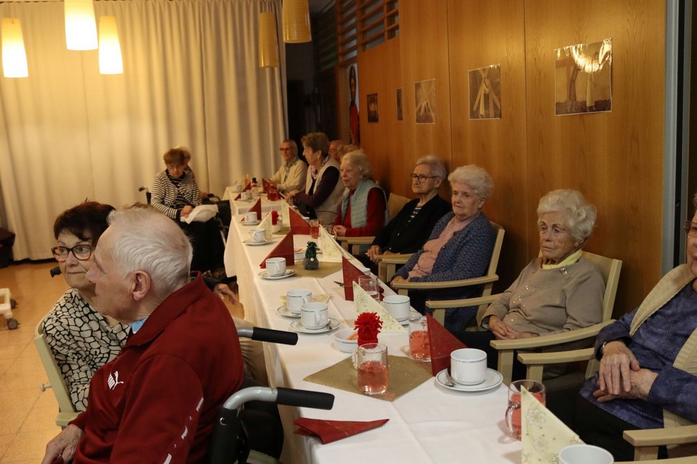Einstimmung in den Advent