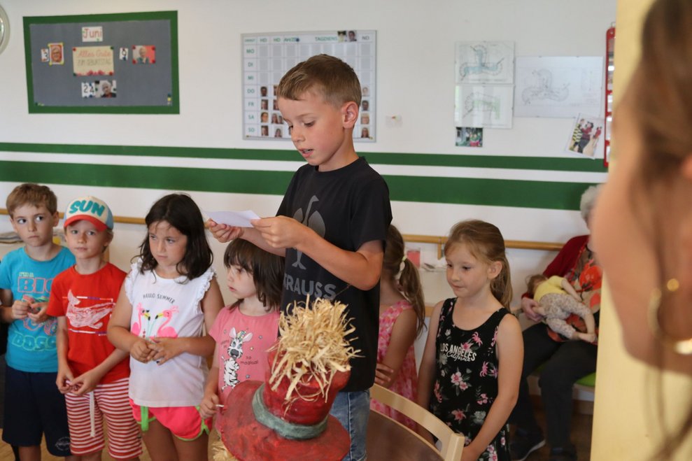 Überraschungsbesuch der Volksschulkinder