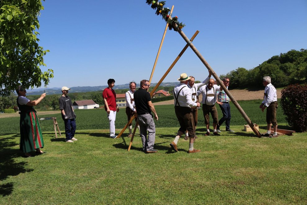 Unser Maibaum steht!